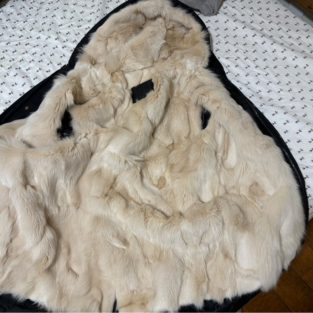 Luxurious Cream Faux Fur Women's Coat